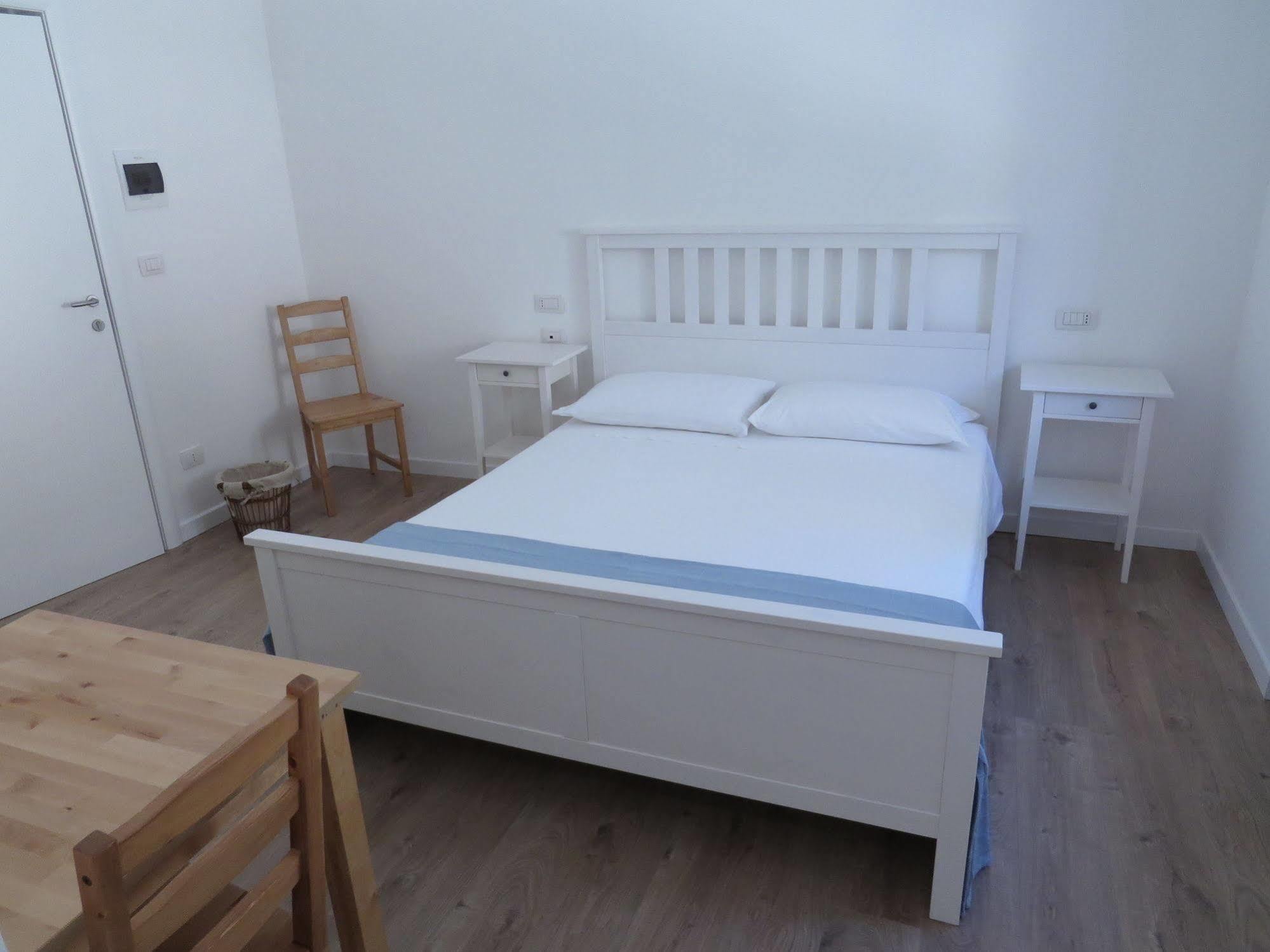 Bed & Breakfast La Casa Del Gelso Bianco 2*